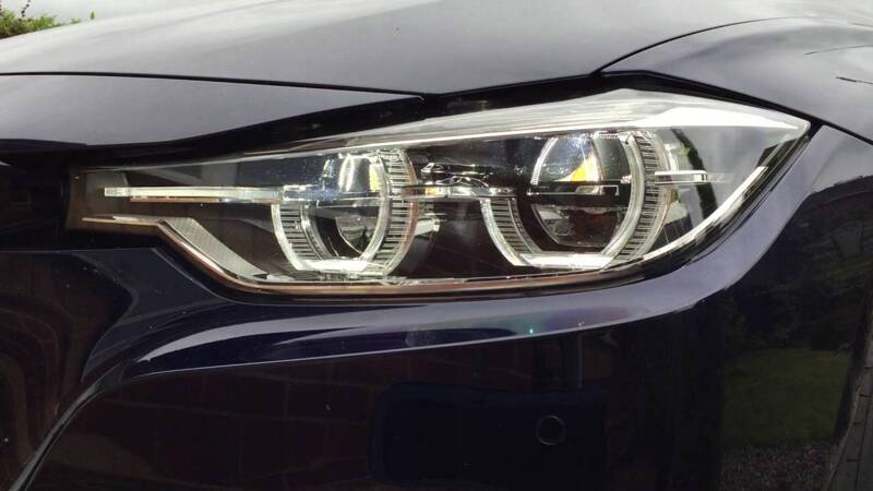 Lewy Klosz reflektora BMW serii 3 F30 F31 po liftingu (2015 - 2019)